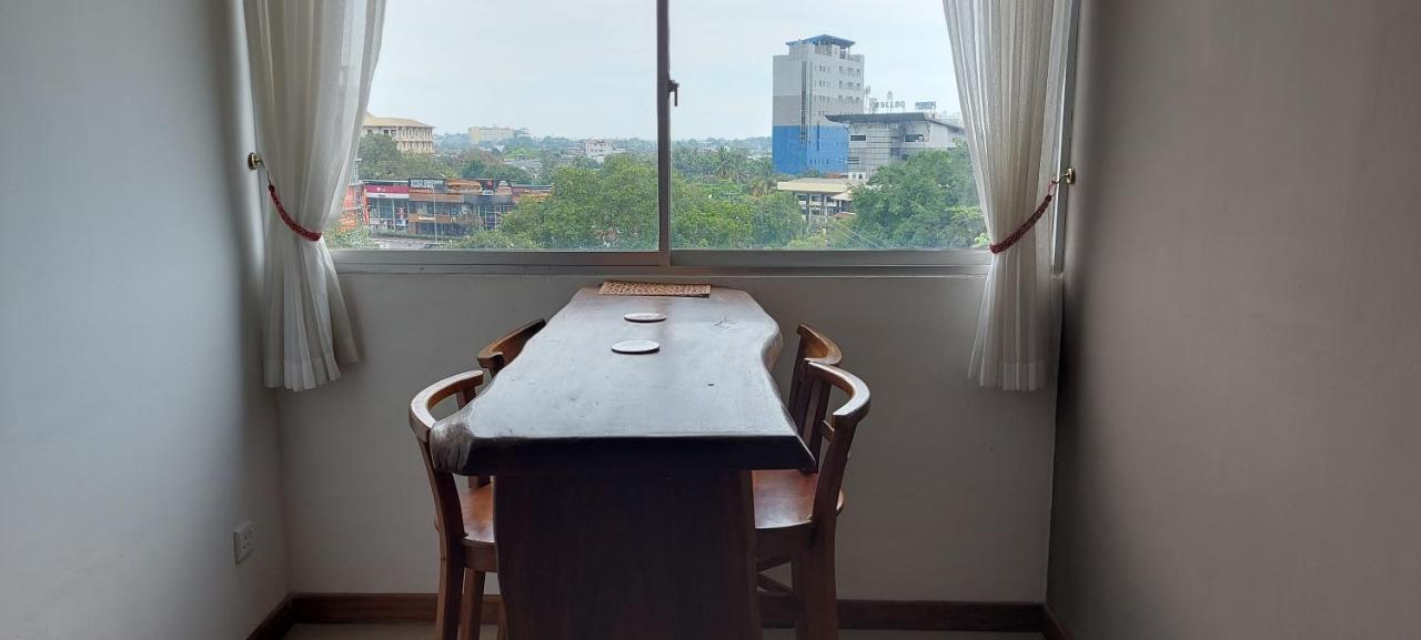 Jays Guest - Rajagiriya Colombo Hotel Kültér fotó