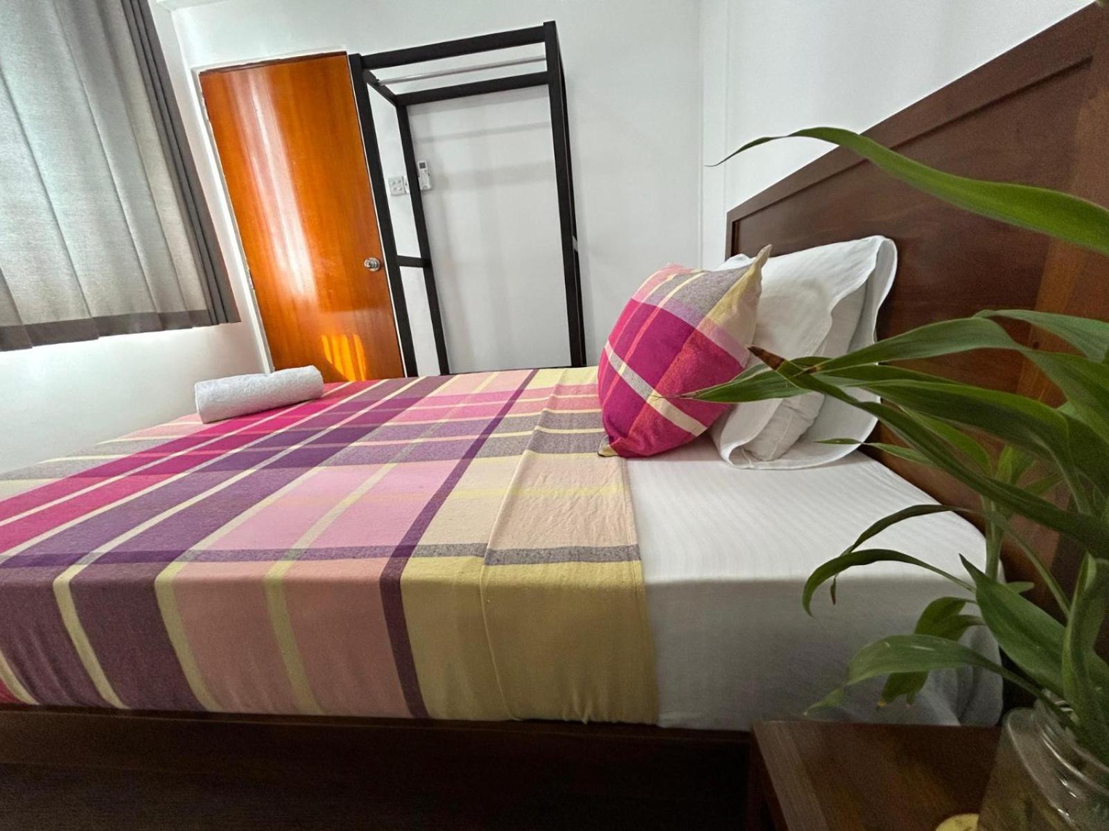 Jays Guest - Rajagiriya Colombo Hotel Szoba fotó